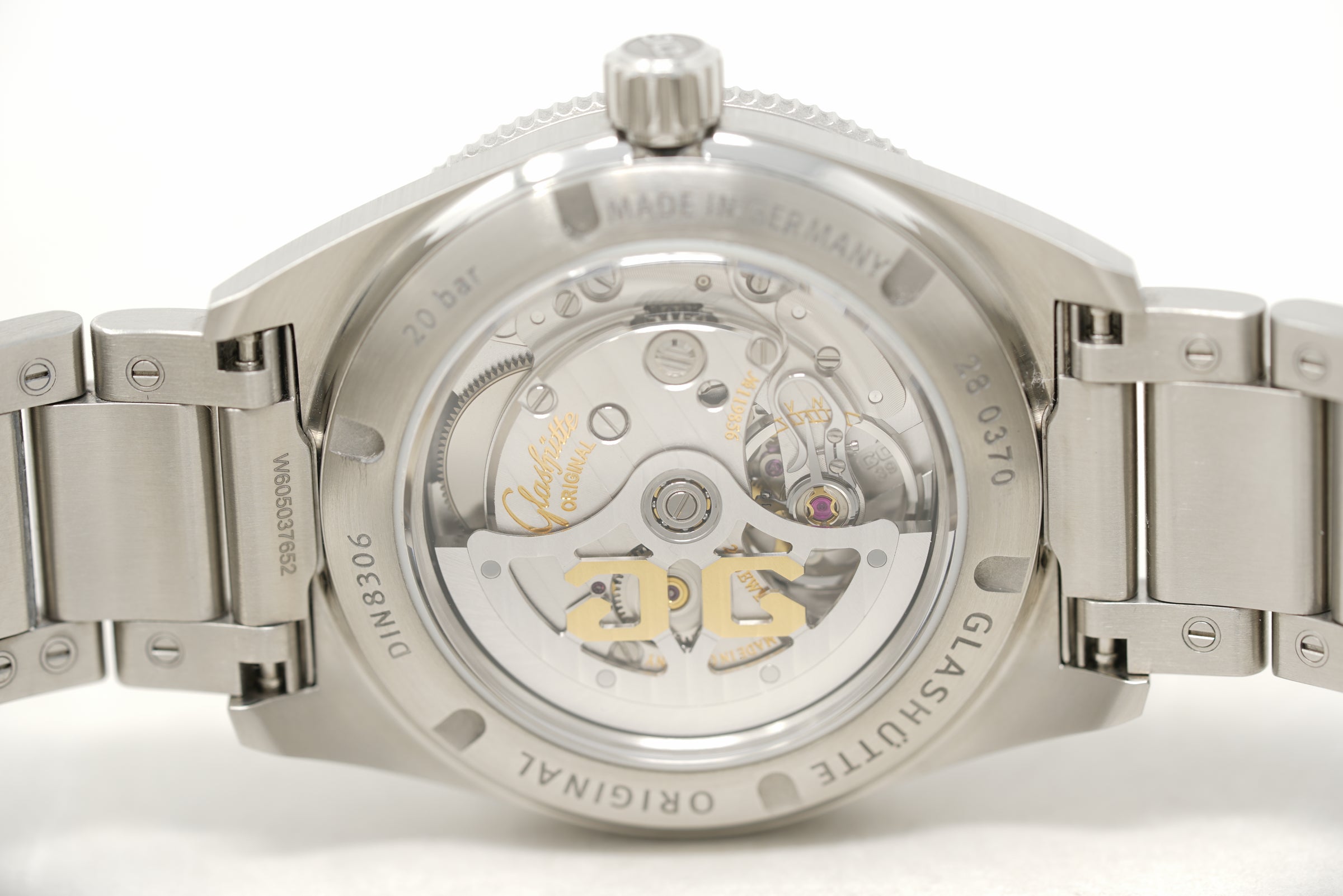 Pre-Owned Glashütte Original SeaQ 1-39-11-09-61-34
