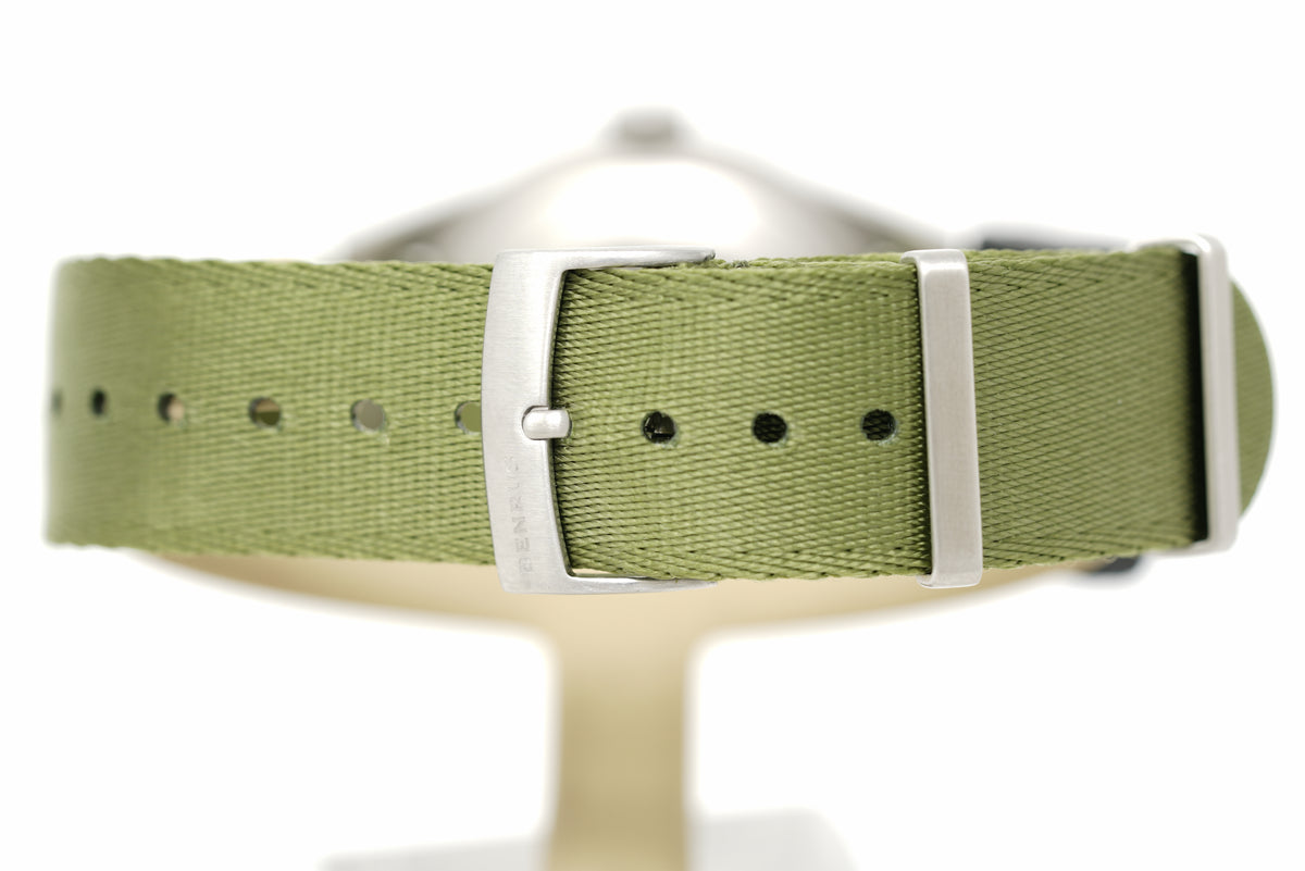 Pre-Owned Benrus Swiss Automatic Military 39.5mm DTU-2A/P