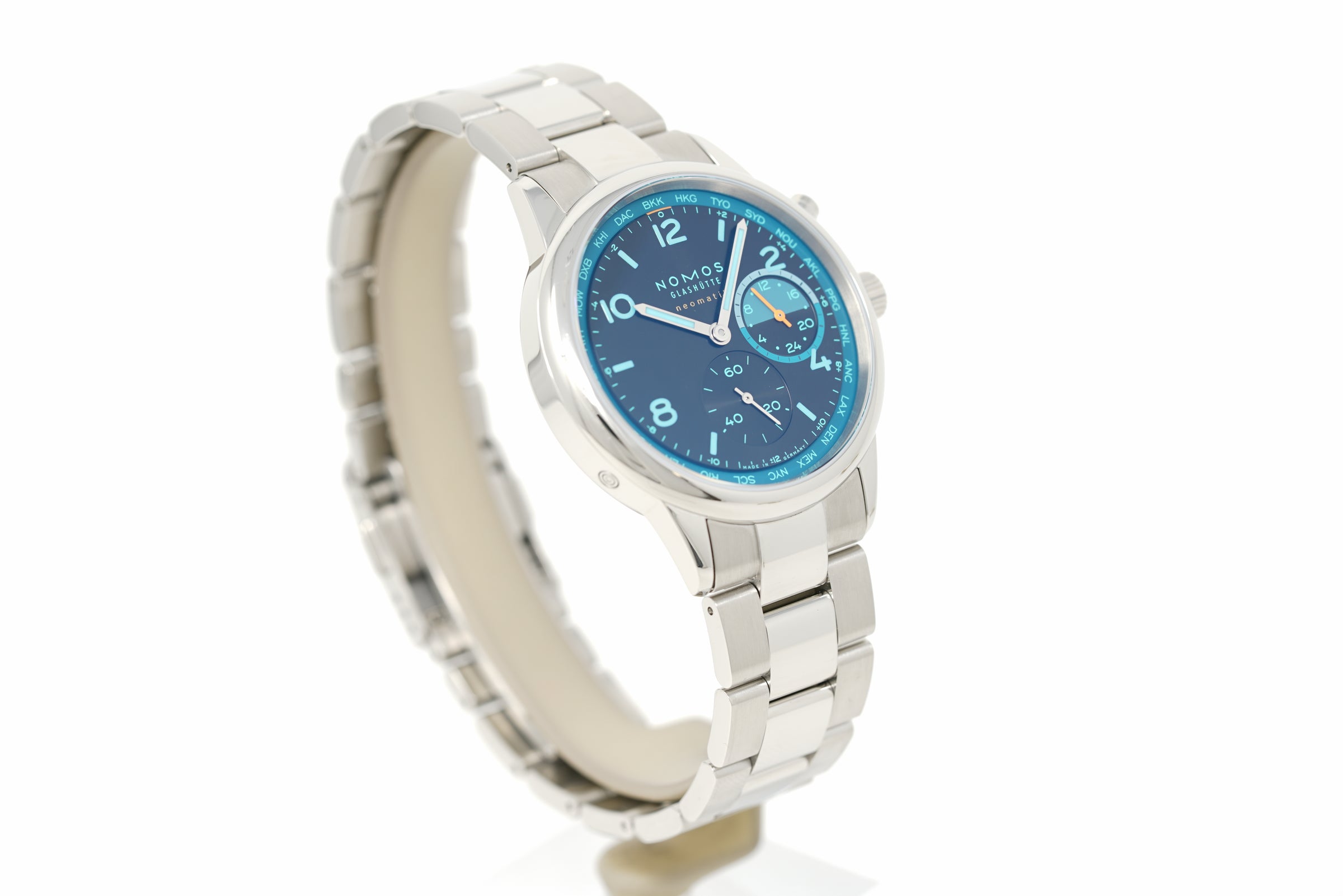 Pre-Owned Nomos Glashütte Club Sport Neomatik Worldtimer Trace 790.S7