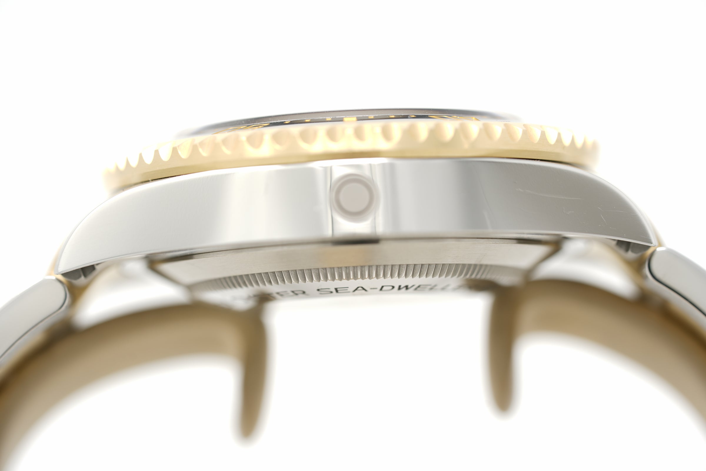 Pre-Owned Rolex Sea-Dweller Steel & Yellow Gold 126603