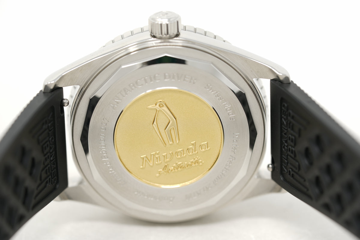 Pre-Owned Nivada Grenchen Antarctic Diver Green No Date 32059A01