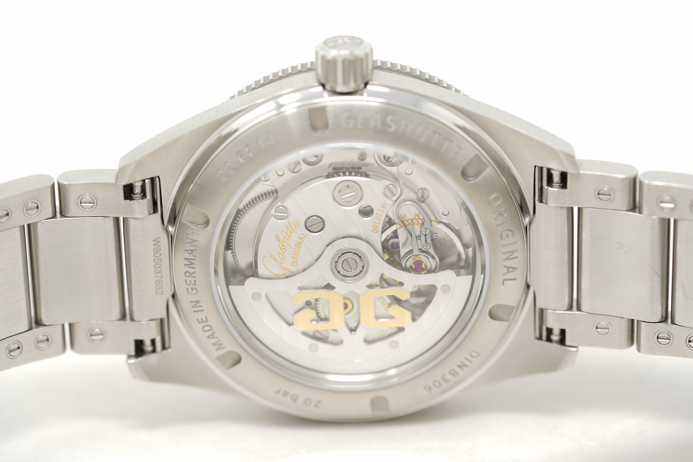 Pre-Owned Glashütte Original SeaQ 1-39-11-06-60-06