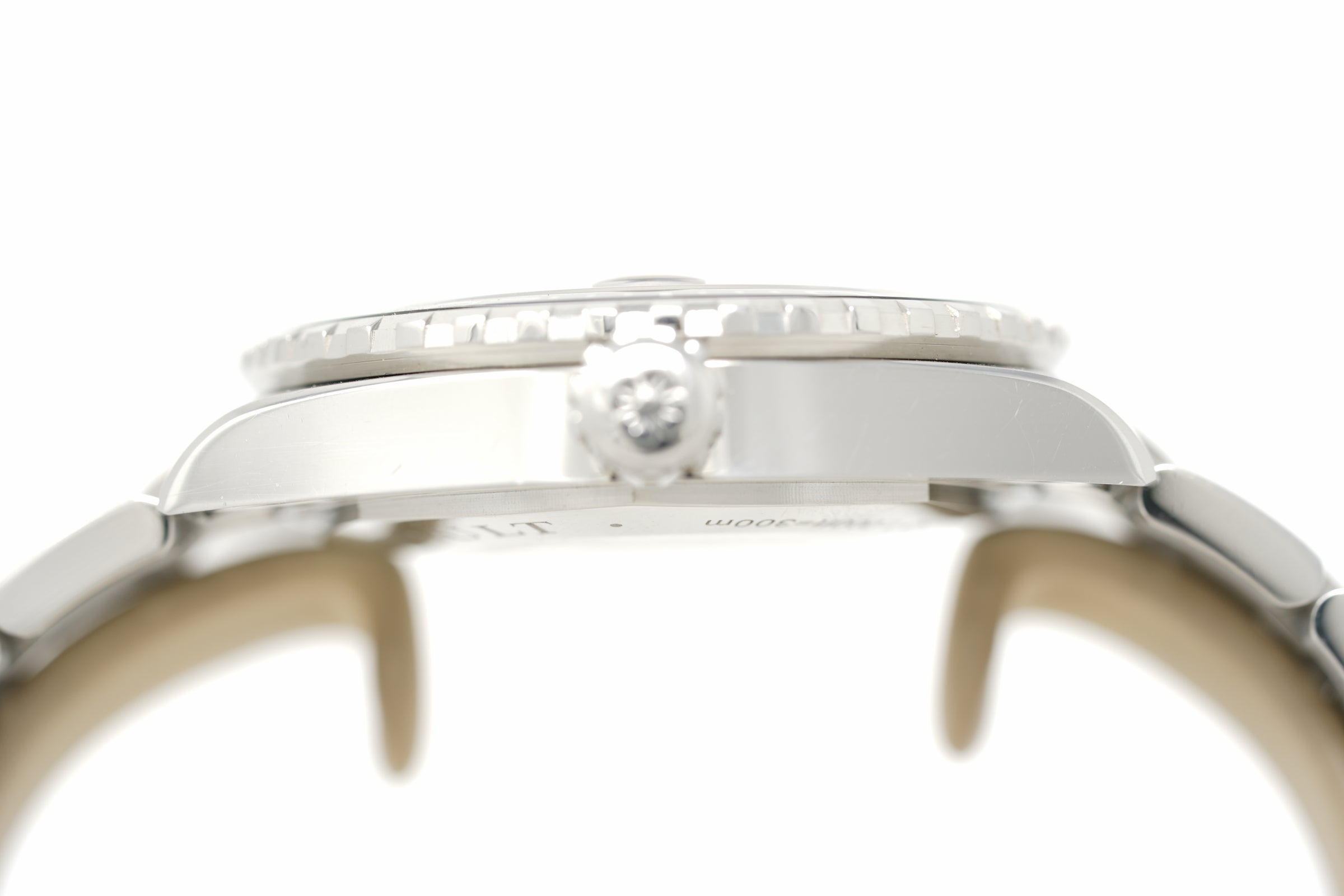 Pre-Owned Ginault Silent Service 412589LSISC6