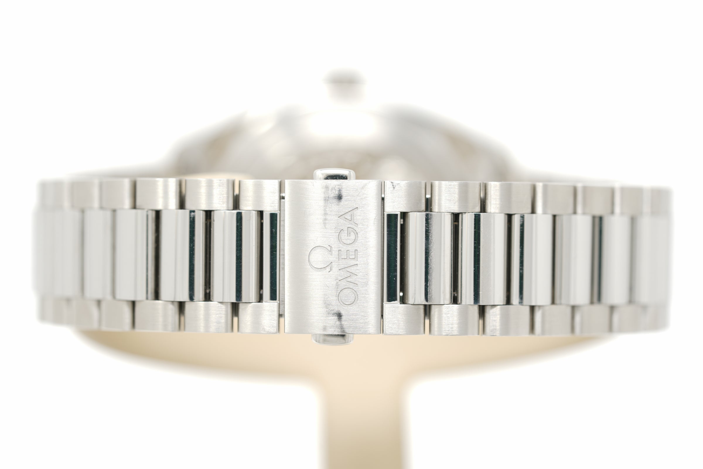 Pre-Owned Omega Seamaster Aqua Terra Summer Blue 220.10.38.20.03.004