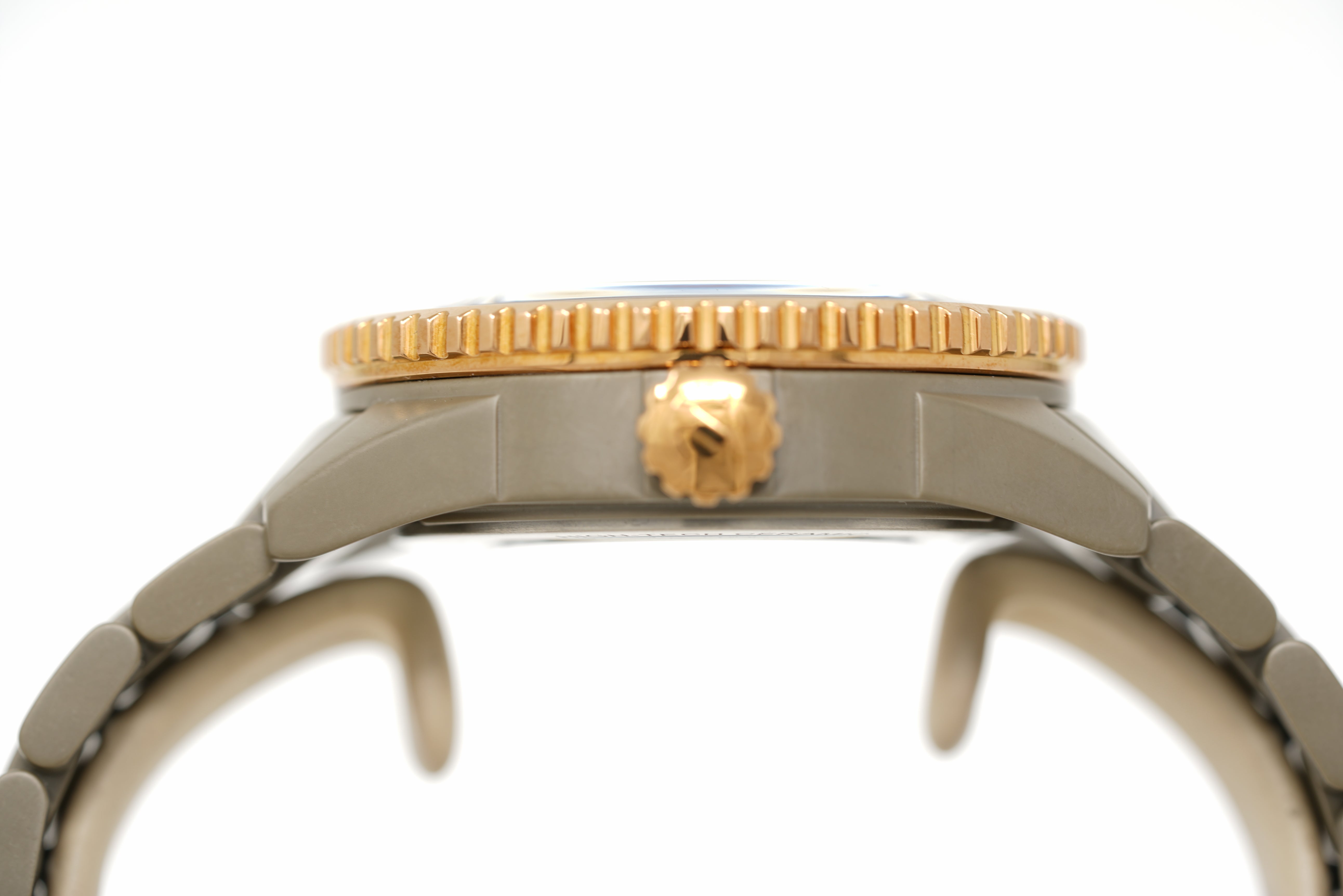 Pre-Owned Rado Captain Cook High-Tech Ceramic Skeleton R32150162