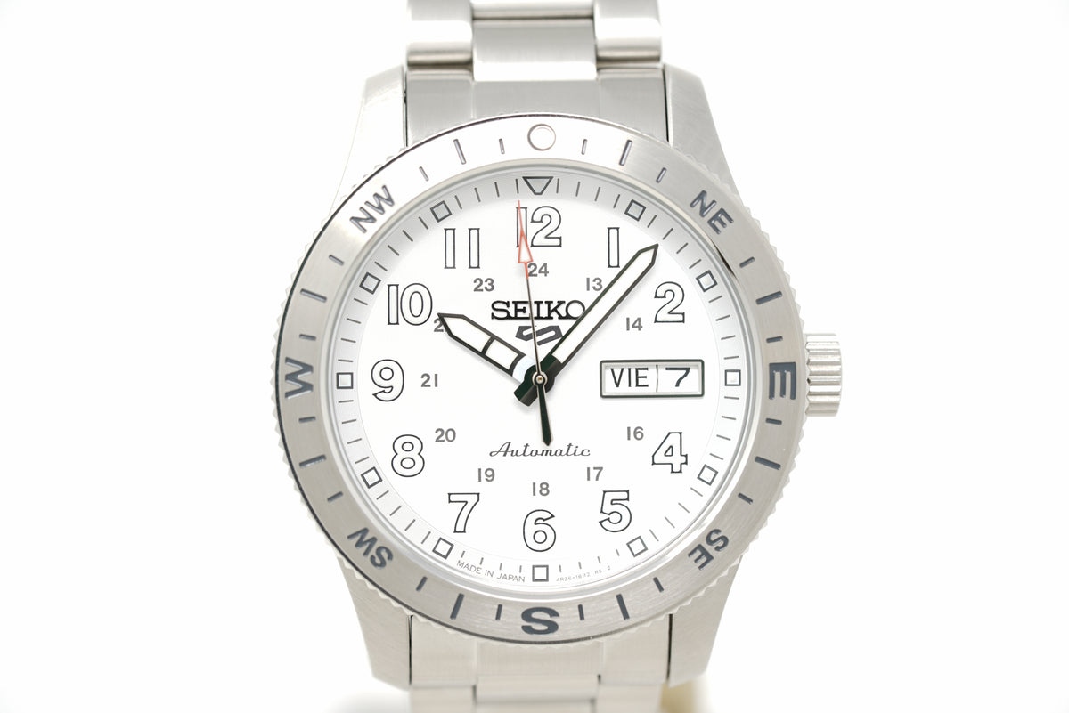 Pre-Owned Seiko 5 Sports Field Series HDB007