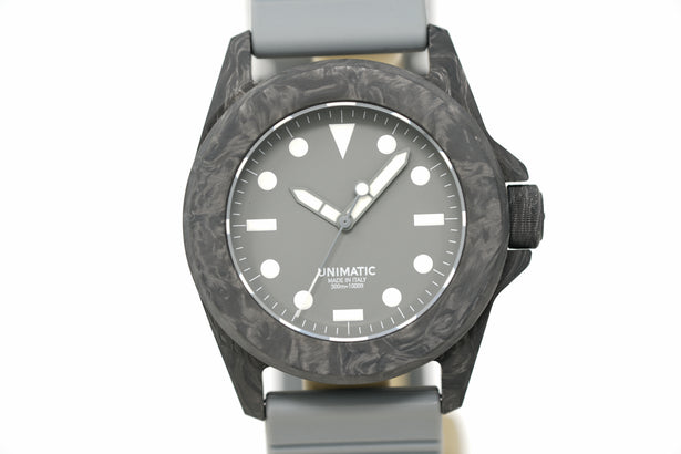 Pre-Owned Unimatic x Hodinkee Modello Quattro Carbon Limited U4S-C-H