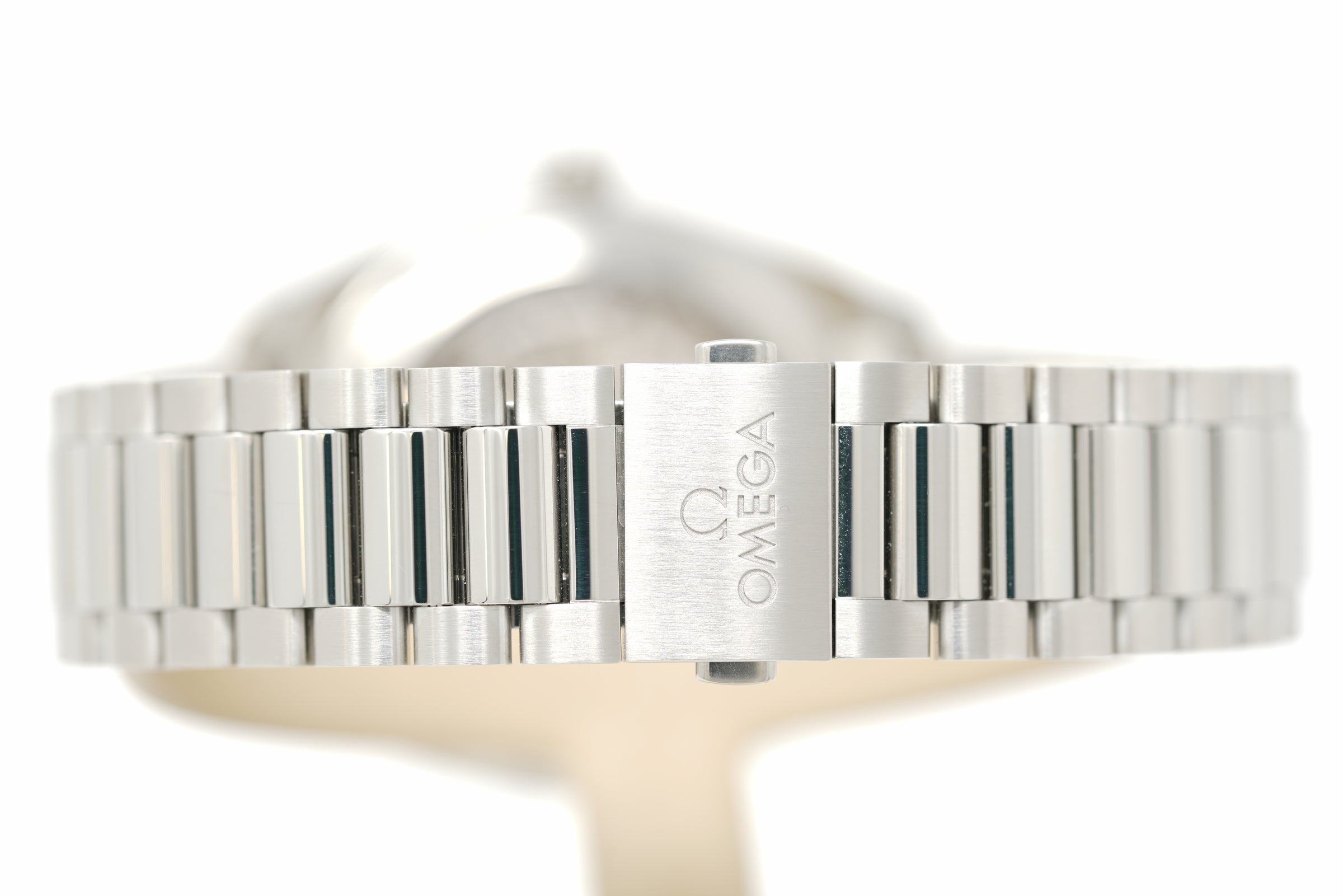 Pre-Owned Omega Seamaster Aqua Terra 220.10.41.21.01.002