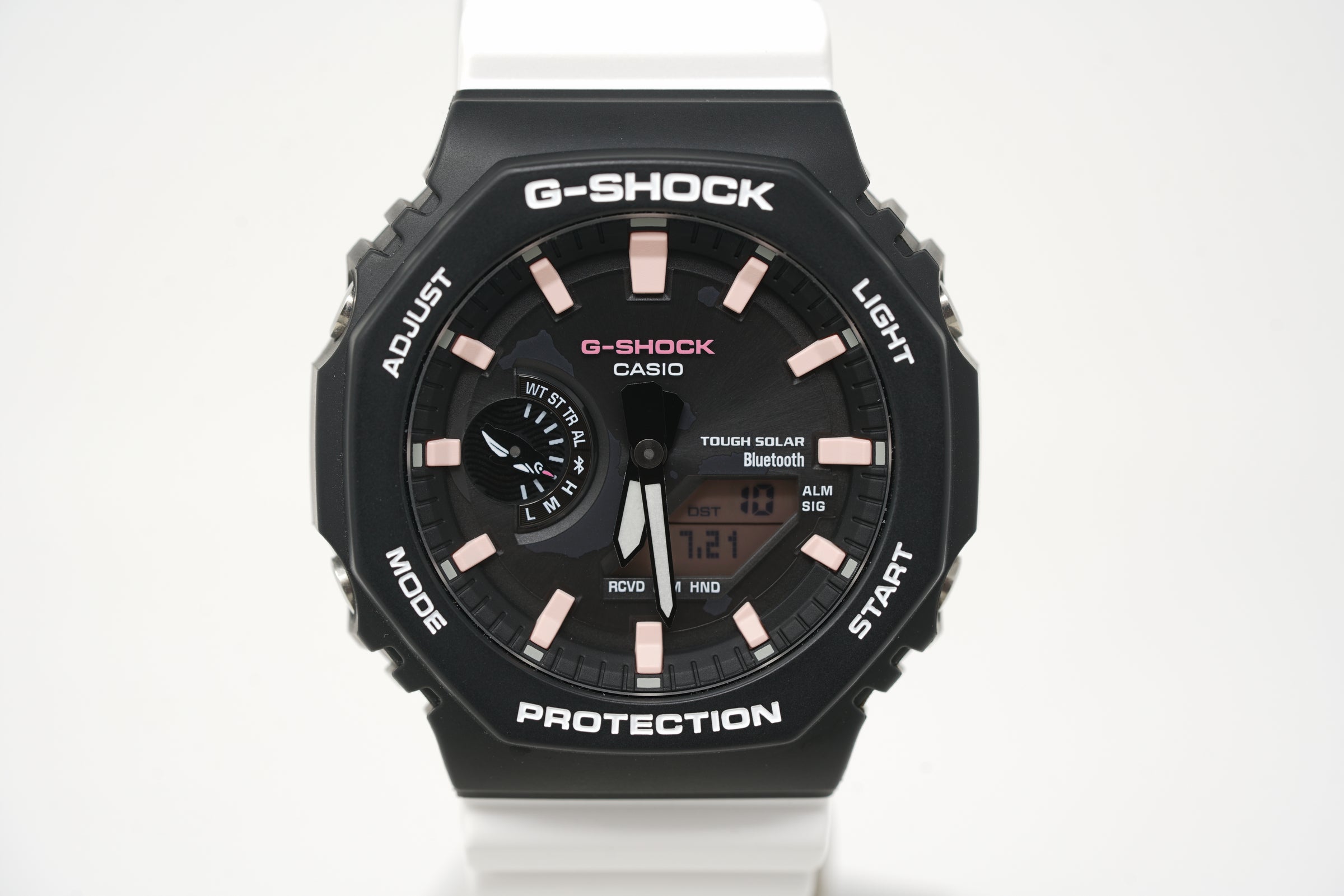 Pre-Owned G-Shock Charles Darwin Foundation GAB2100CD-1A7