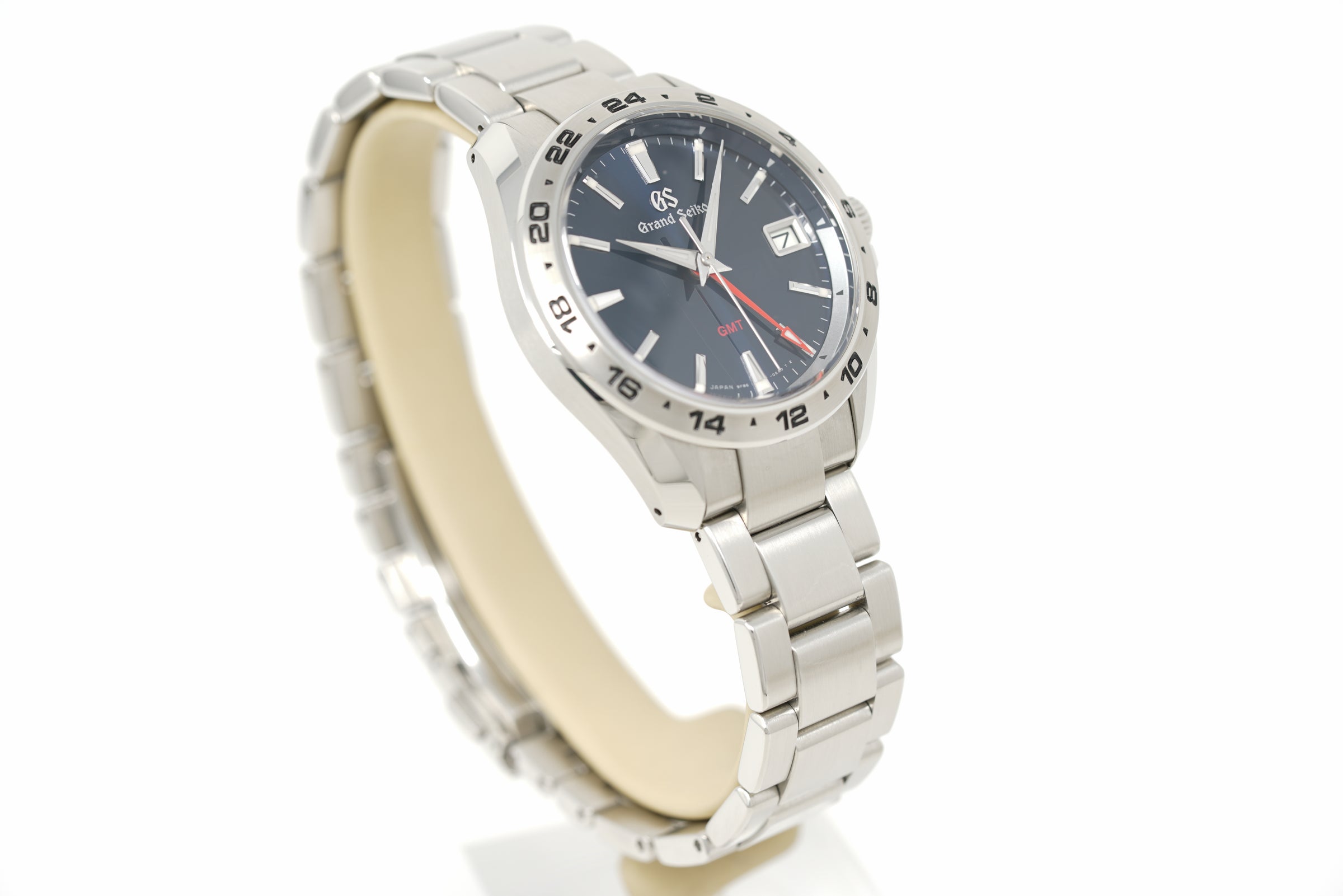 Pre-Owned Grand Seiko Sport 9F Quartz GMT SBGN005