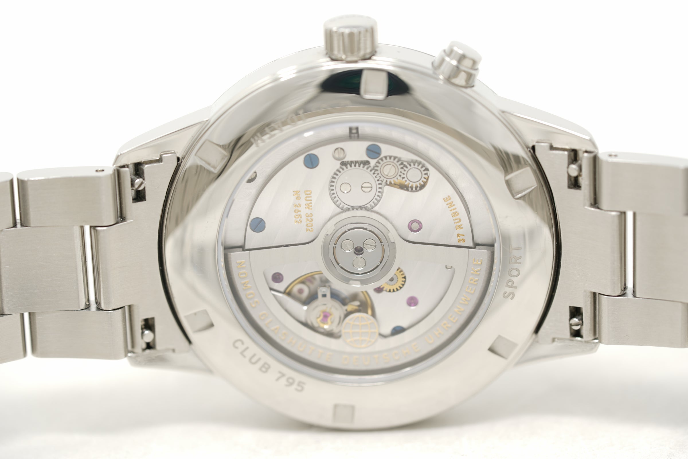 Pre-Owned Nomos Glashütte Club Sport Neomatik Worldtimer Silver 791