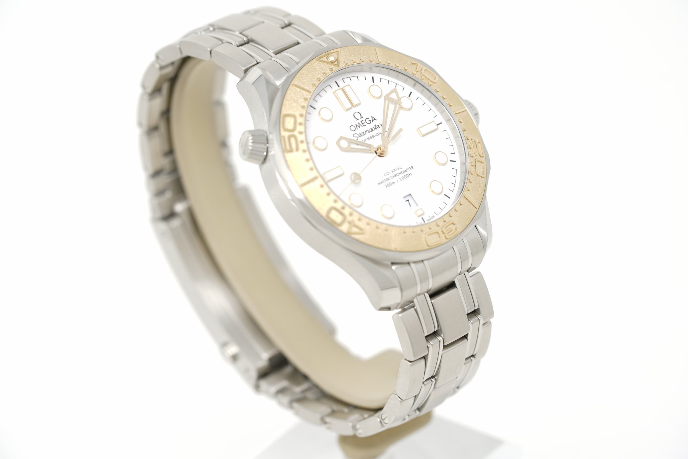 Pre-Owned Omega Seamaster Diver 300M Paris 2024 522.21.42.20.04.001
