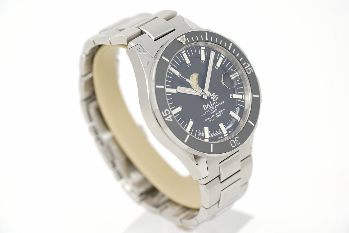 Pre-Owned Ball Roadmaster Challenger Moonphase DM3150B-S13J-BK