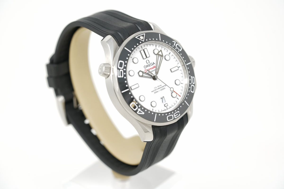 Pre-Owned Omega Seamaster Diver 300M 210.32.42.20.04.001