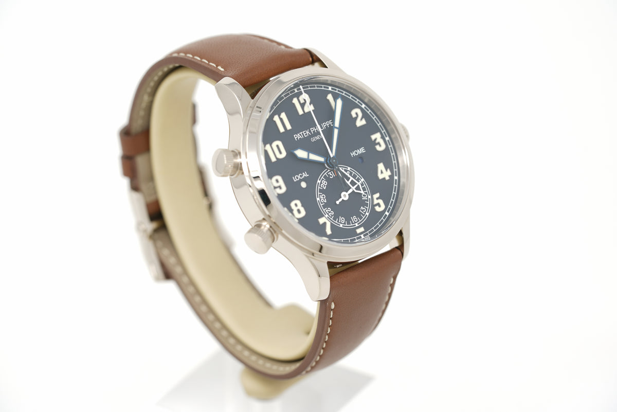 Pre-Owned Patek Philippe Calatrava Pilot Travel Time 5524G-001