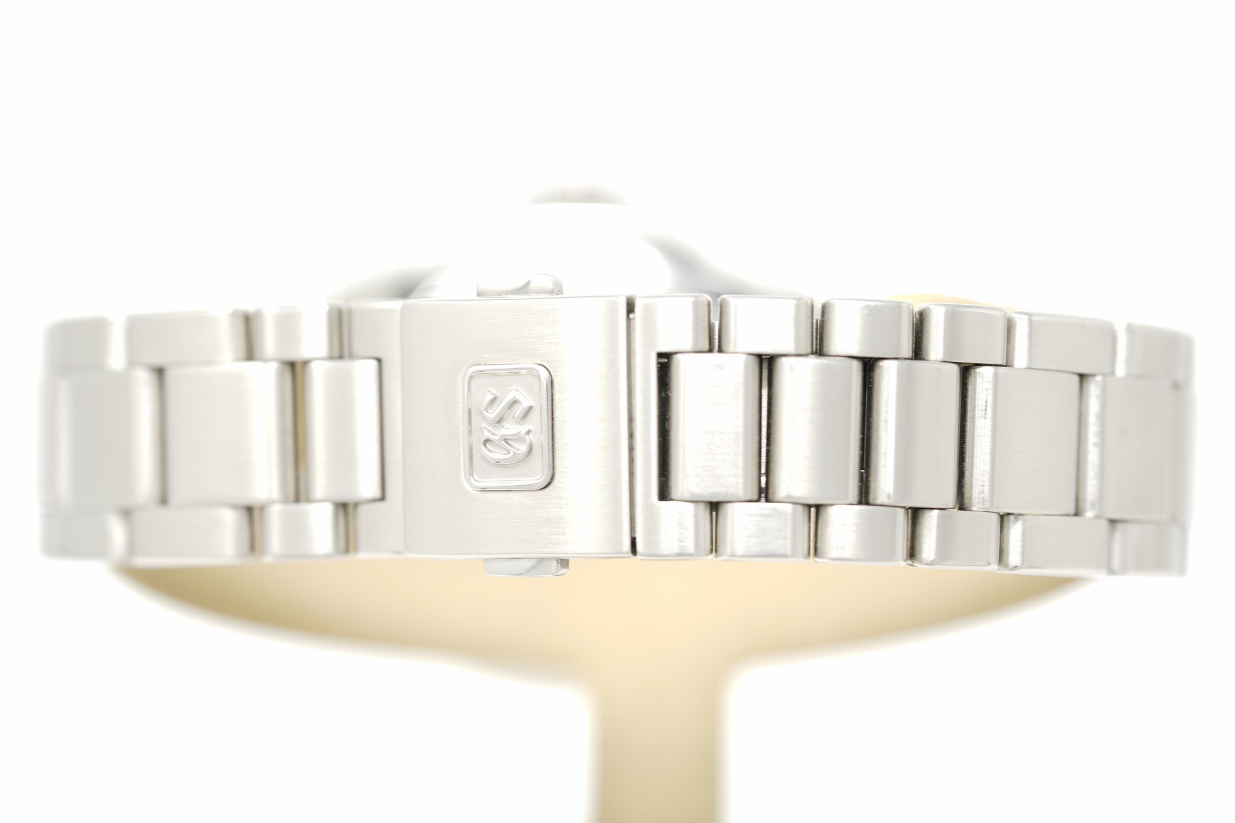 Pre-Owned Grand Seiko Sport 9F Quartz GMT SBGN005
