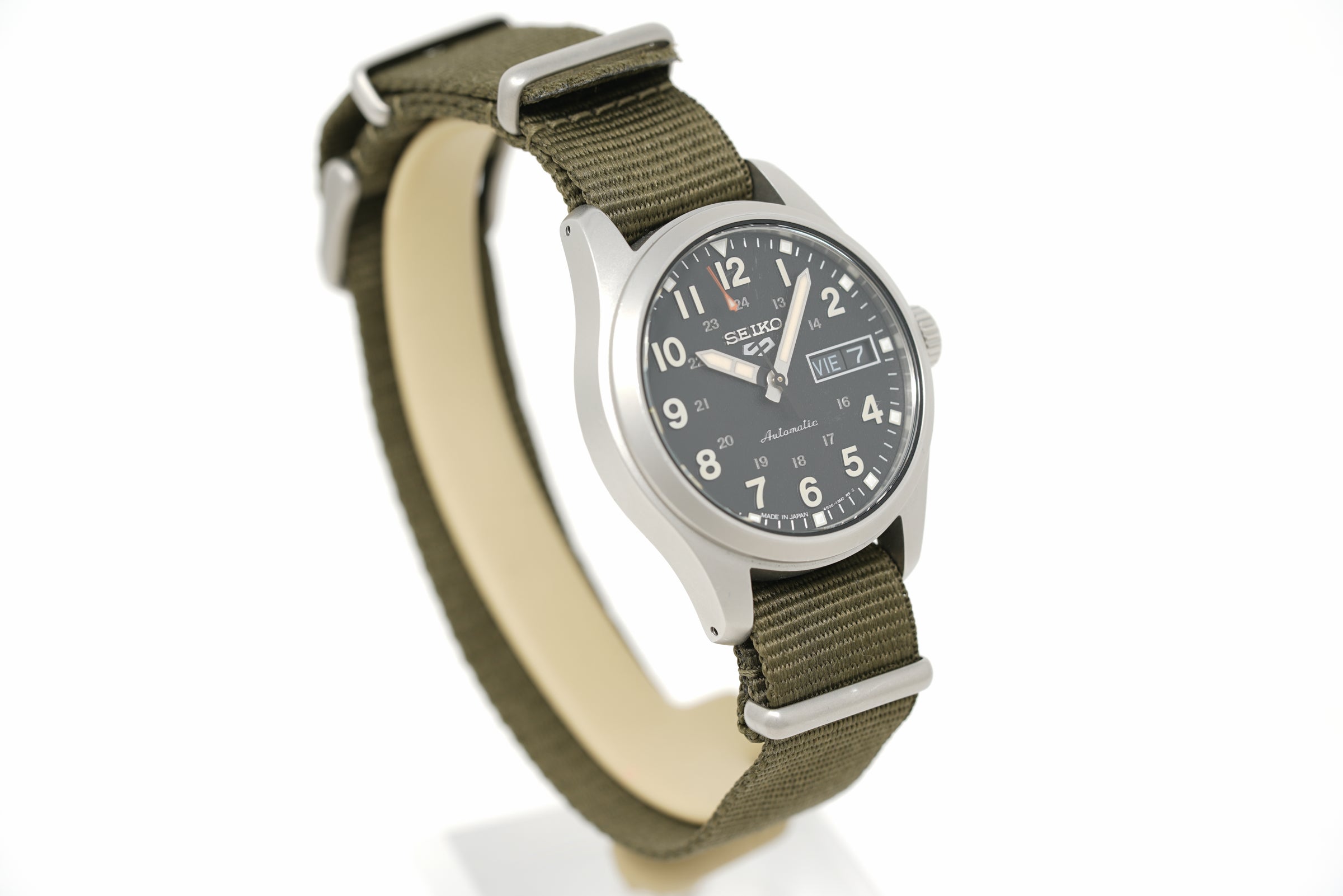 Pre-Owned Seiko 5 Sports SRPJ85