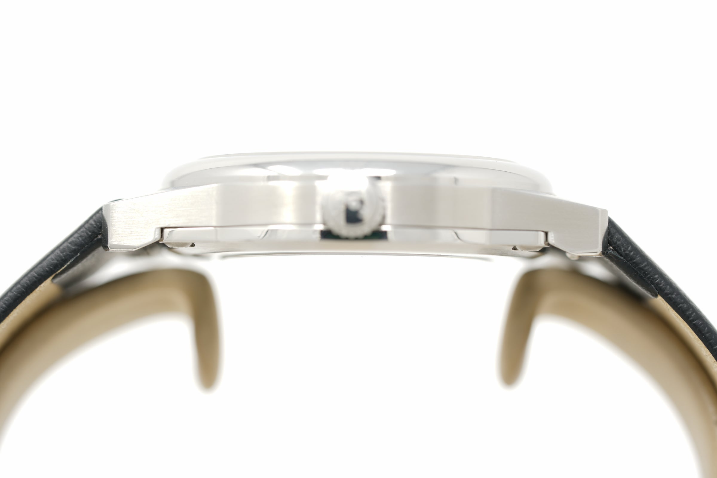 Pre-Owned Weiss 38mm Automatic Standard Issue Field with Date White
