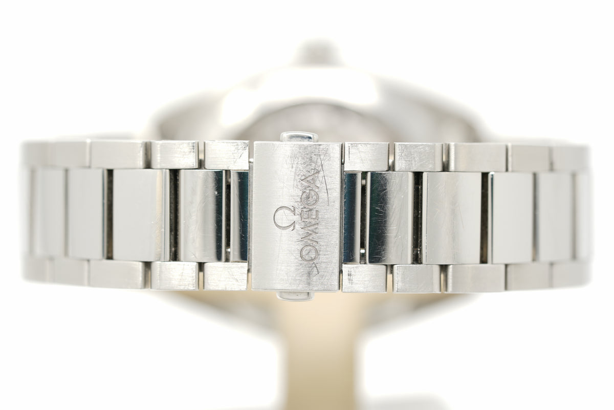 Pre-Owned Omega Seamaster Aqua Terra 220.10.41.21.10.001