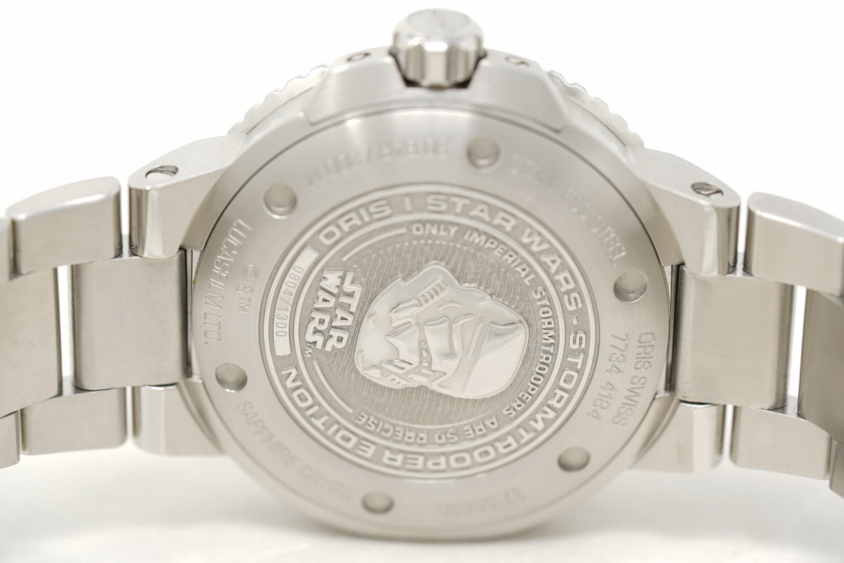 Pre-Owned Oris Aquis Star Wars Stormtrooper LE 01 743 7734 4184-Set MB