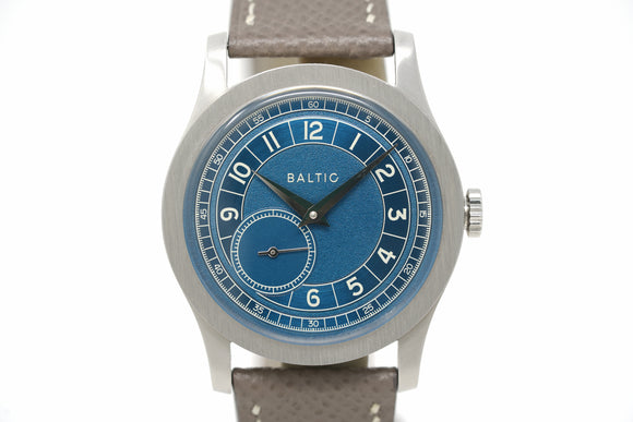 Pre-Owned Baltic x A Collected Man Blue Roulette MR01