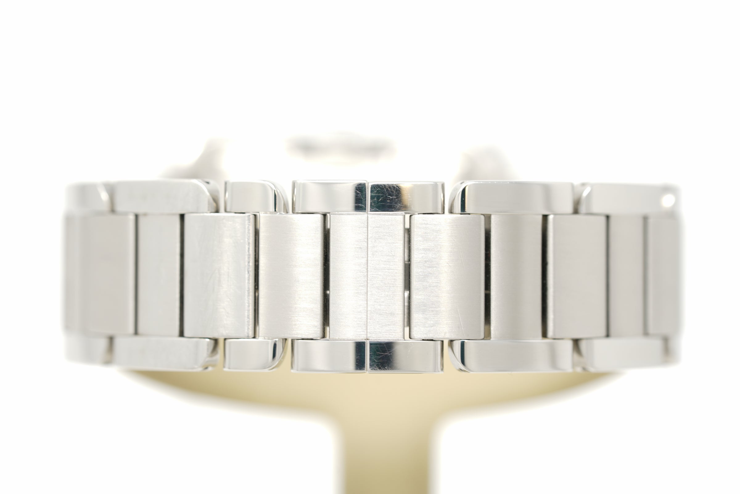 Pre-Owned Cartier Tank Anglaise Large W5310009