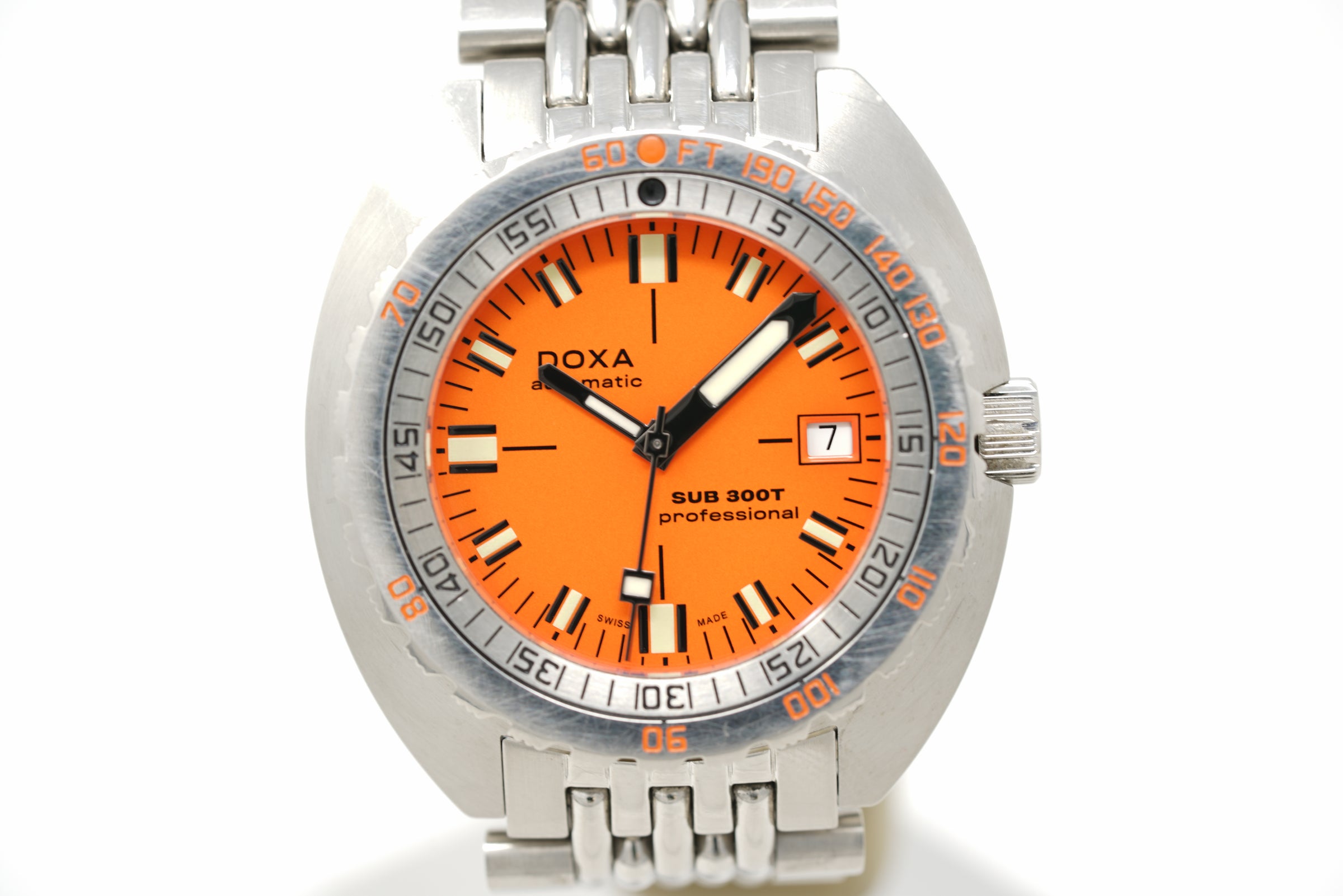 Pre-Owned Doxa SUB 300T Professional 840.10.351.10