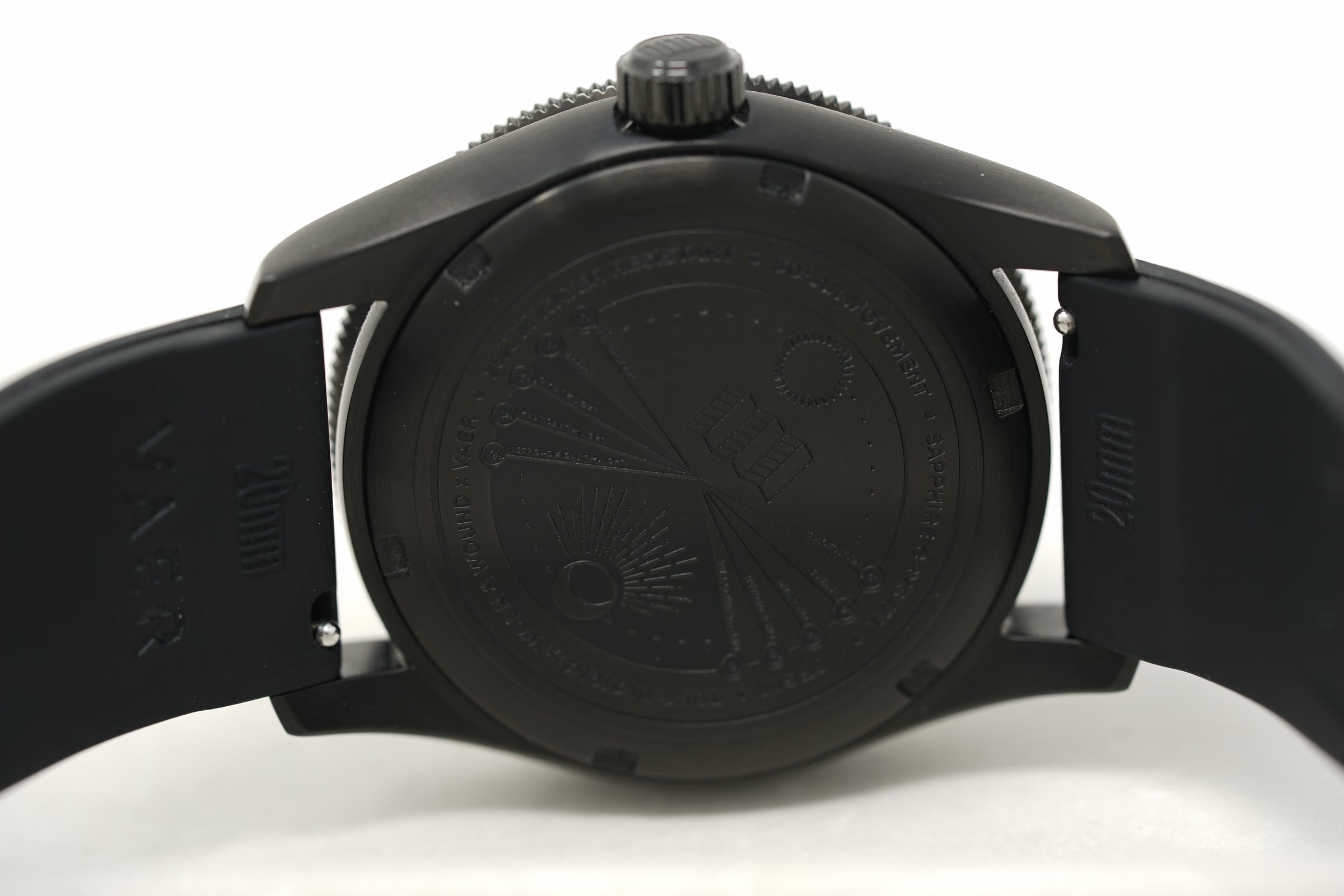 Pre-Owned Vaer x Topo Designs x Worn & Wound Solar Hiker - Black