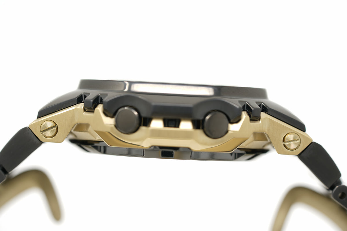 Pre-Owned G-Shock Full-Metal MIP Display GMW-BZ5000BD-1