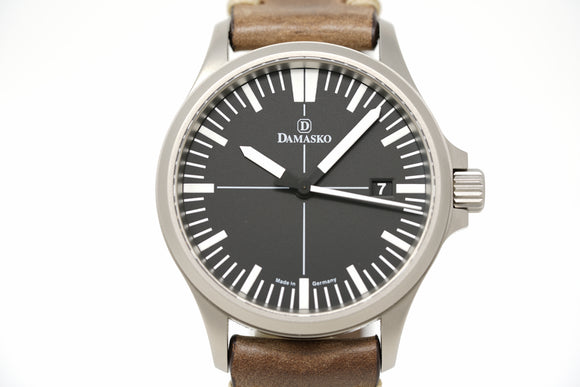 Pre-Owned Damasko DK32