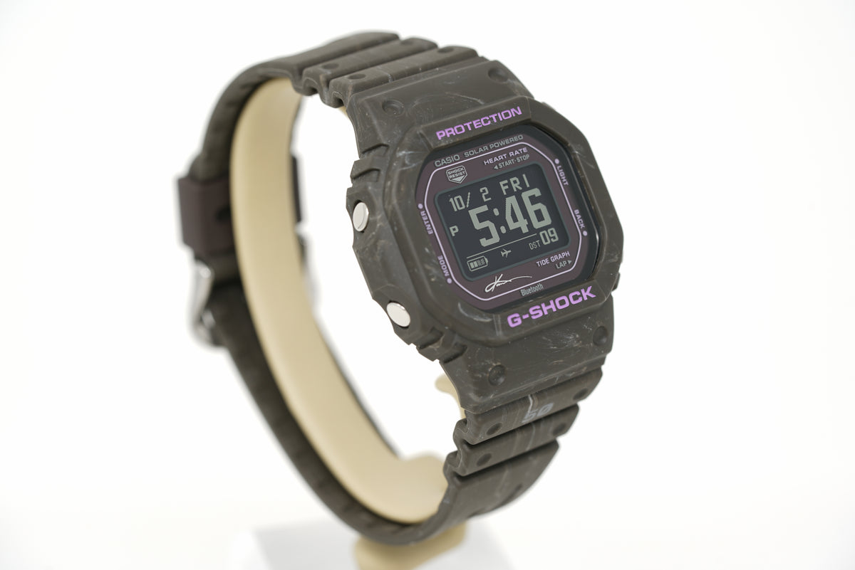 Pre-Owned G-Shock G-LIDE Kanoa Igarashi Signature GBXH5600KI-5