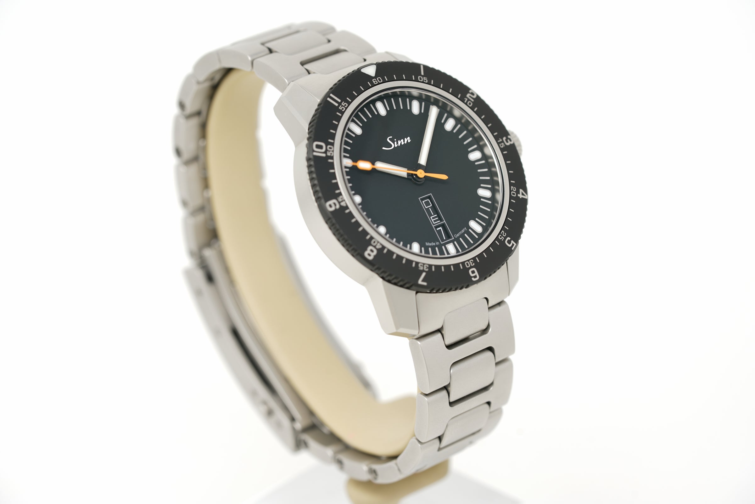 Pre-Owned Sinn 105 St Sa