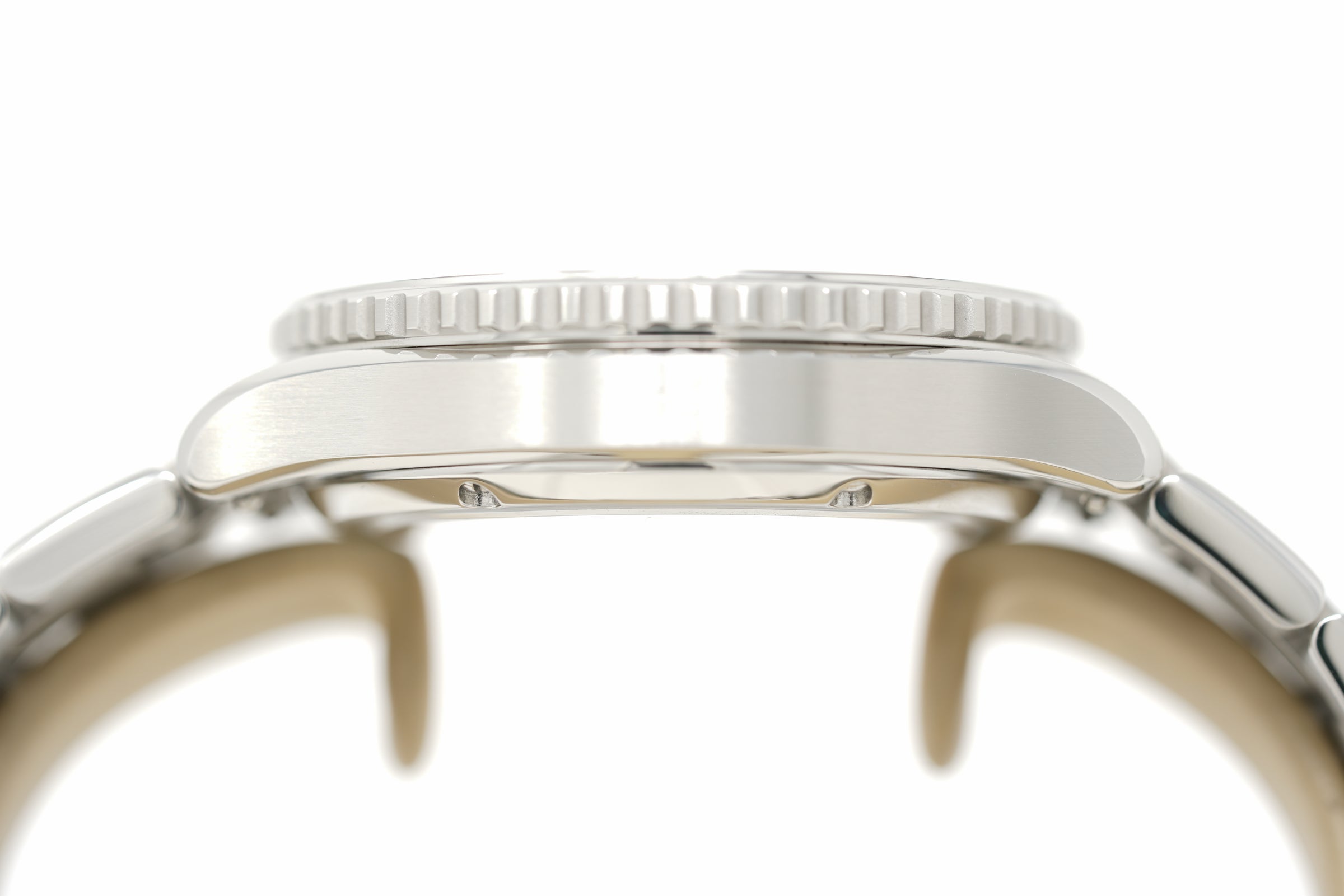Pre-Owned Henry Archer Tidevand Rubra