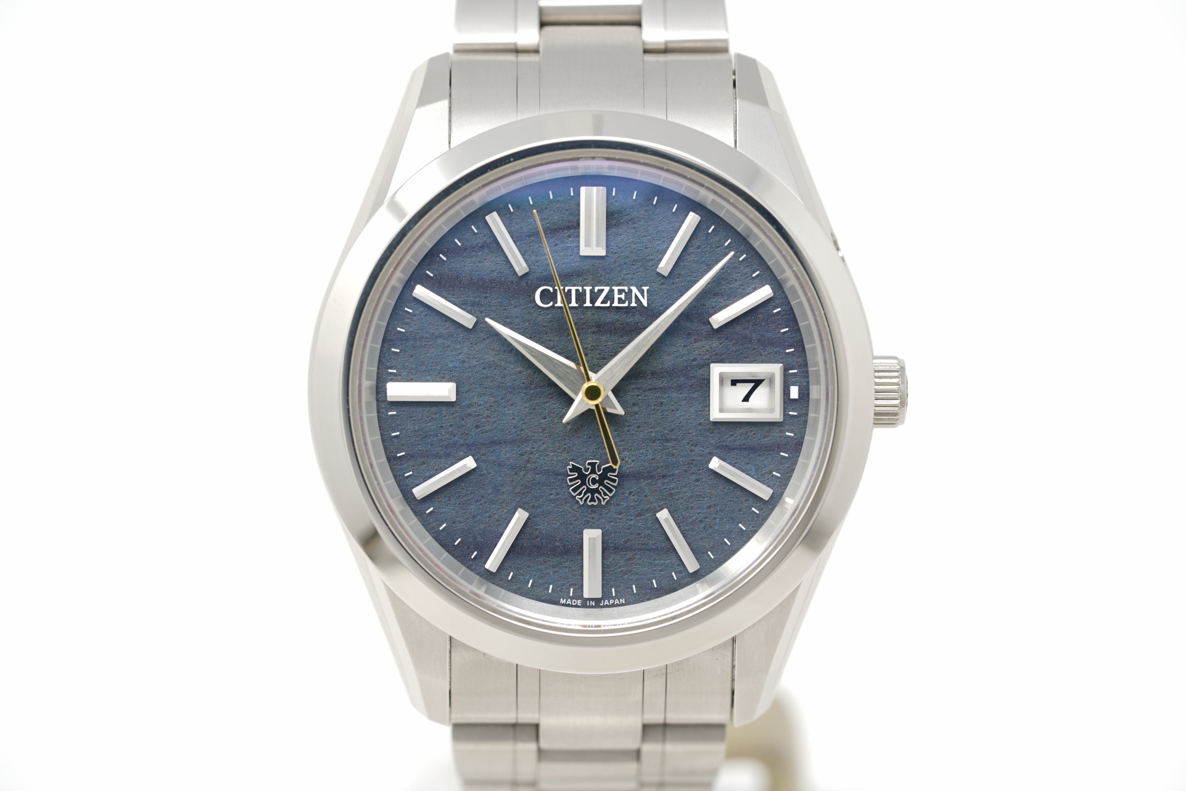 Pre-Owned Citizen The Citizen Super Titanium™ Limited AQ4100-65L