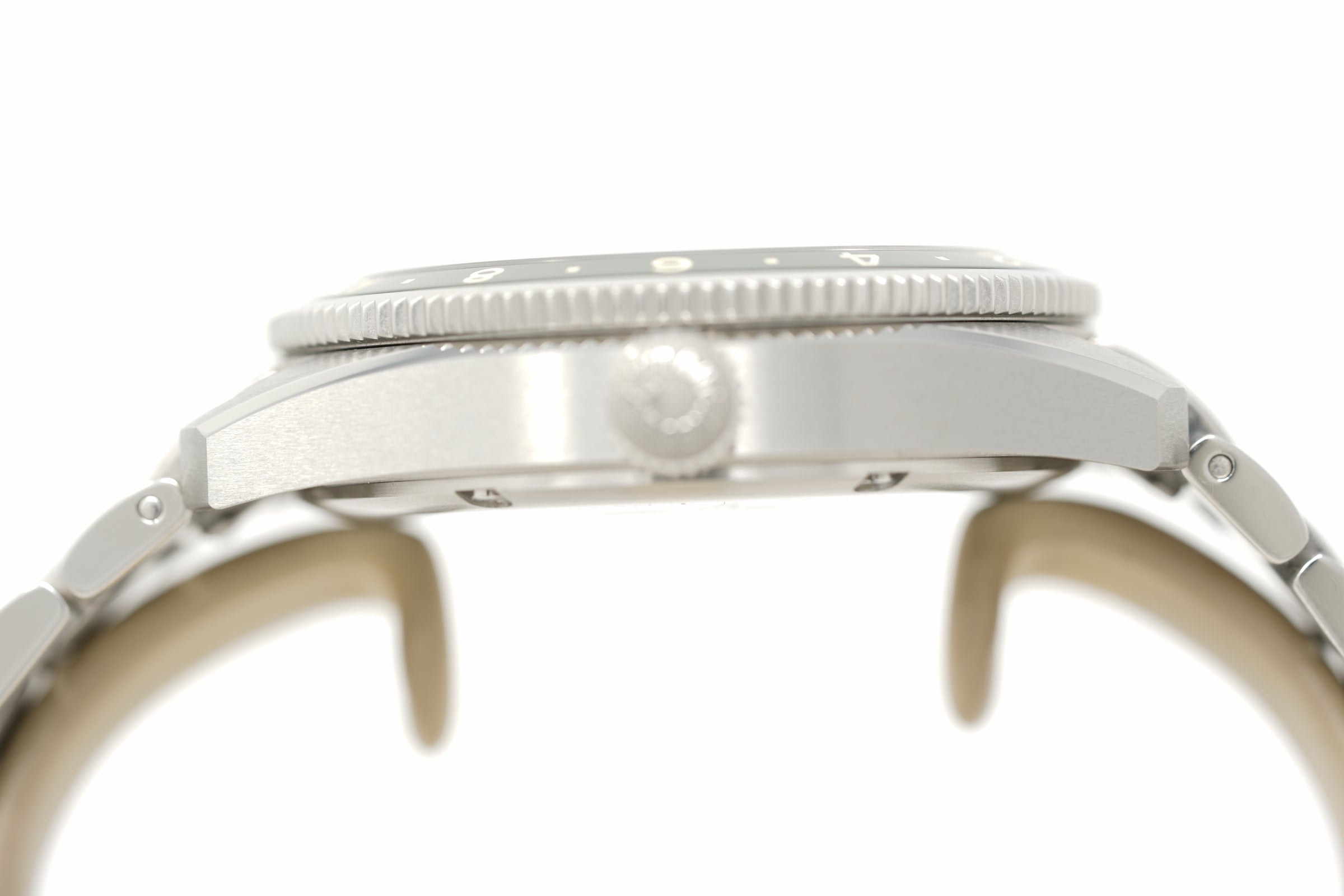 Pre-Owned Longines Spirit Zulu Time L3.812.4.63.6