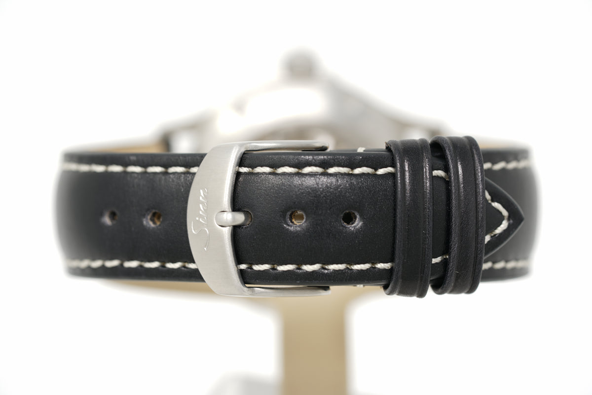 Pre-Owned Sinn 556 I