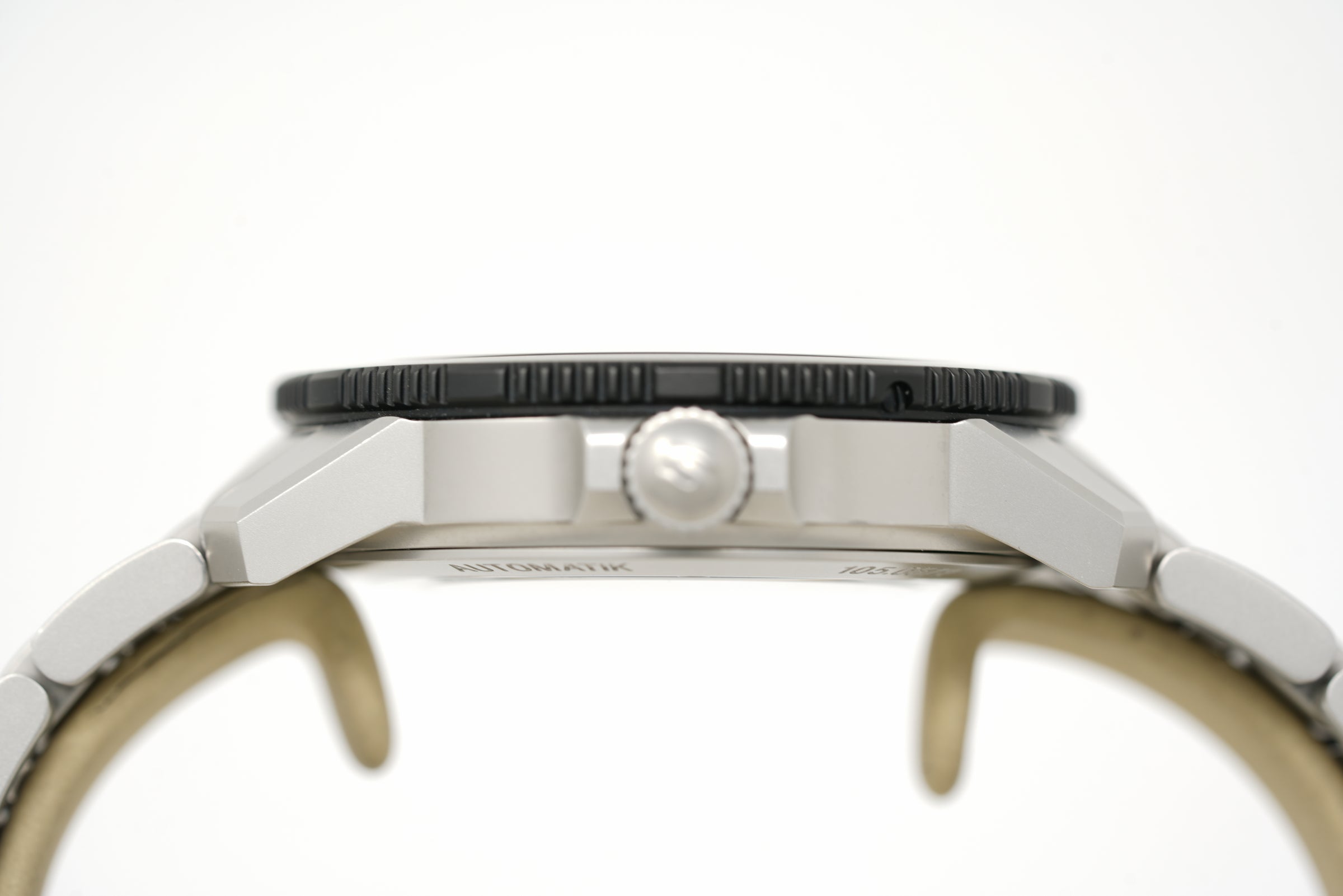 Pre-Owned Sinn 105 St Sa