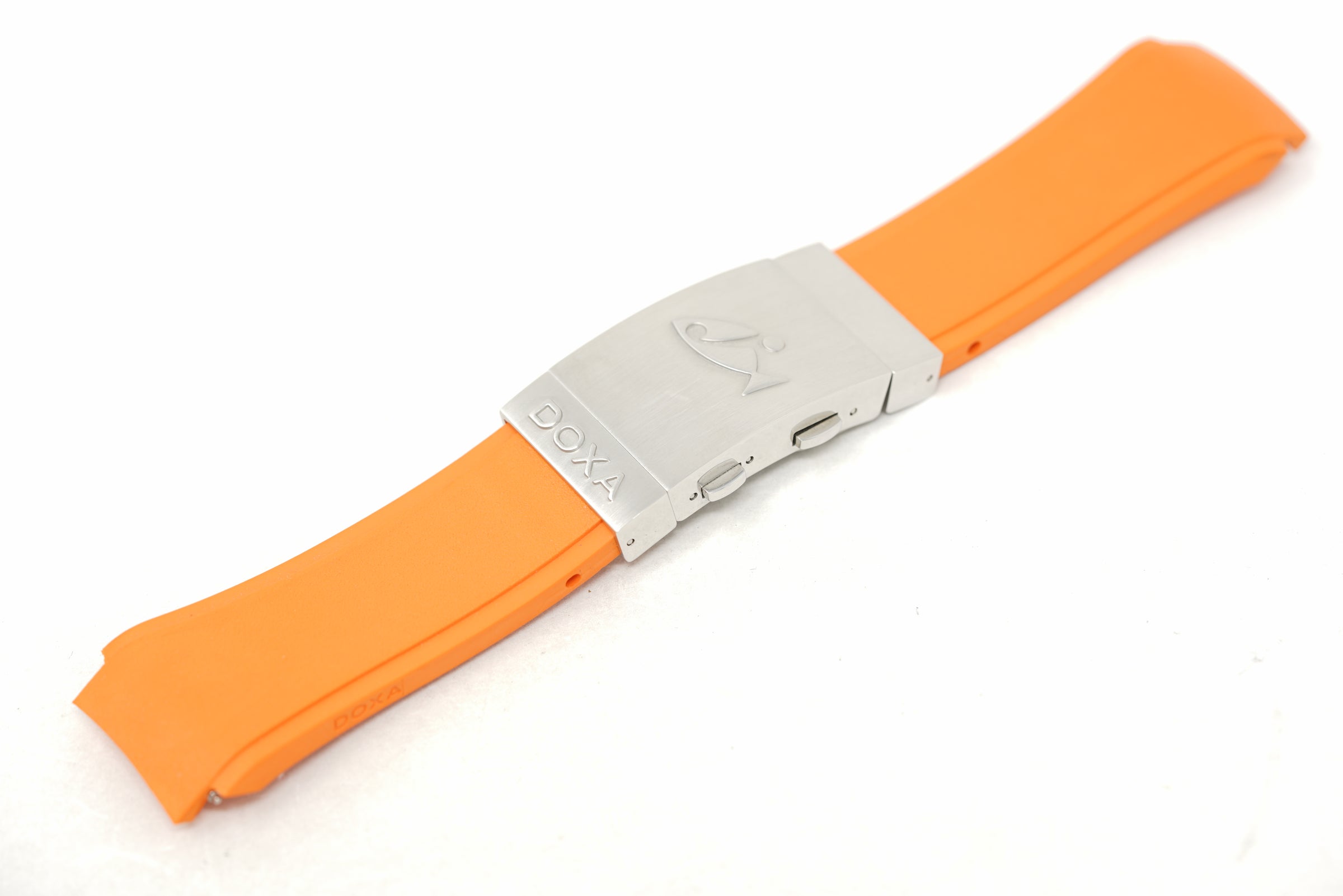 Pre-Owned Doxa SUB 300 Professional 821.10.351.21