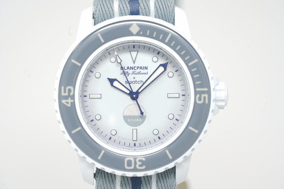Pre-Owned Swatch x Blancpain Scuba Fifty Fathoms Antarctic Ocean SO35S100