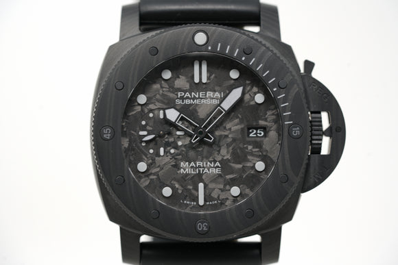 Pre-Owned Panerai Submersible Marina Militare Carbotech PAM02979 Z Series