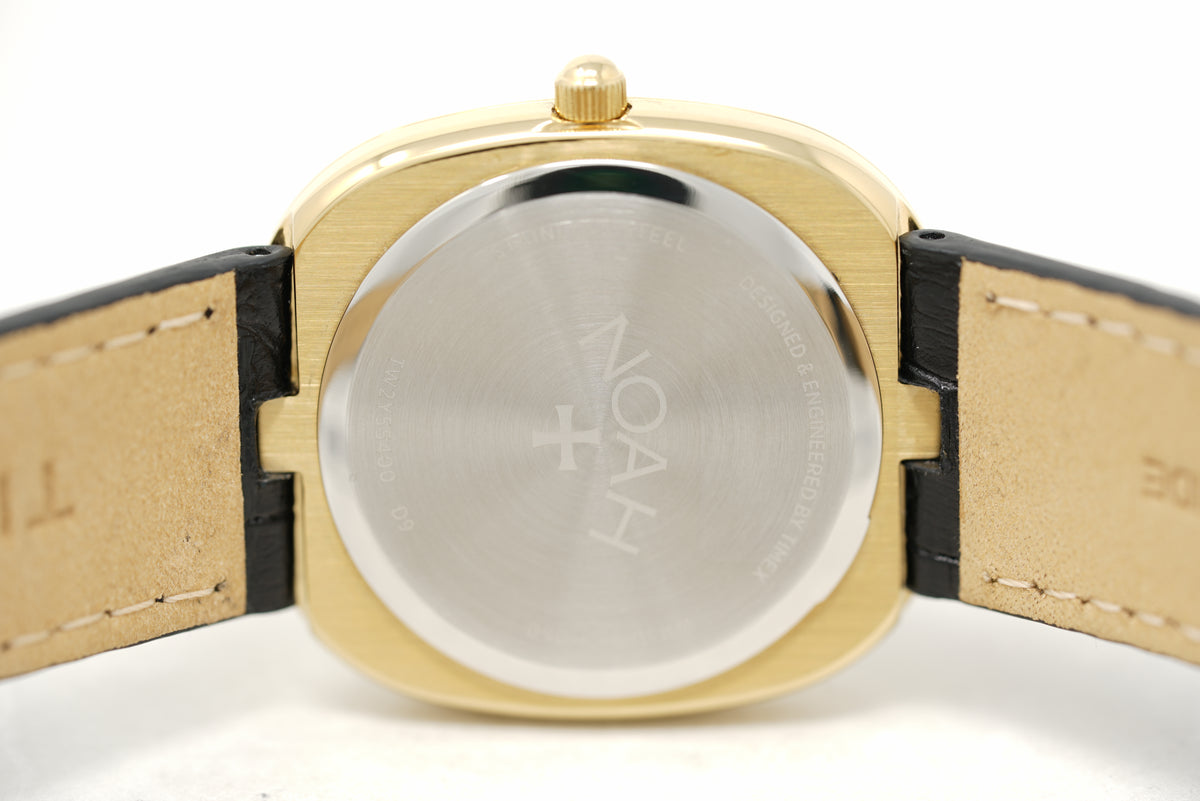 Pre-Owned Timex x Noah Lighthouse TW2Y55400