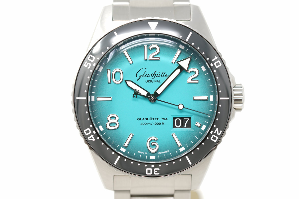 Pre-Owned Glashütte Original SeaQ Panorama Date 'Northern Tide' 1-36-13-08-80-70
