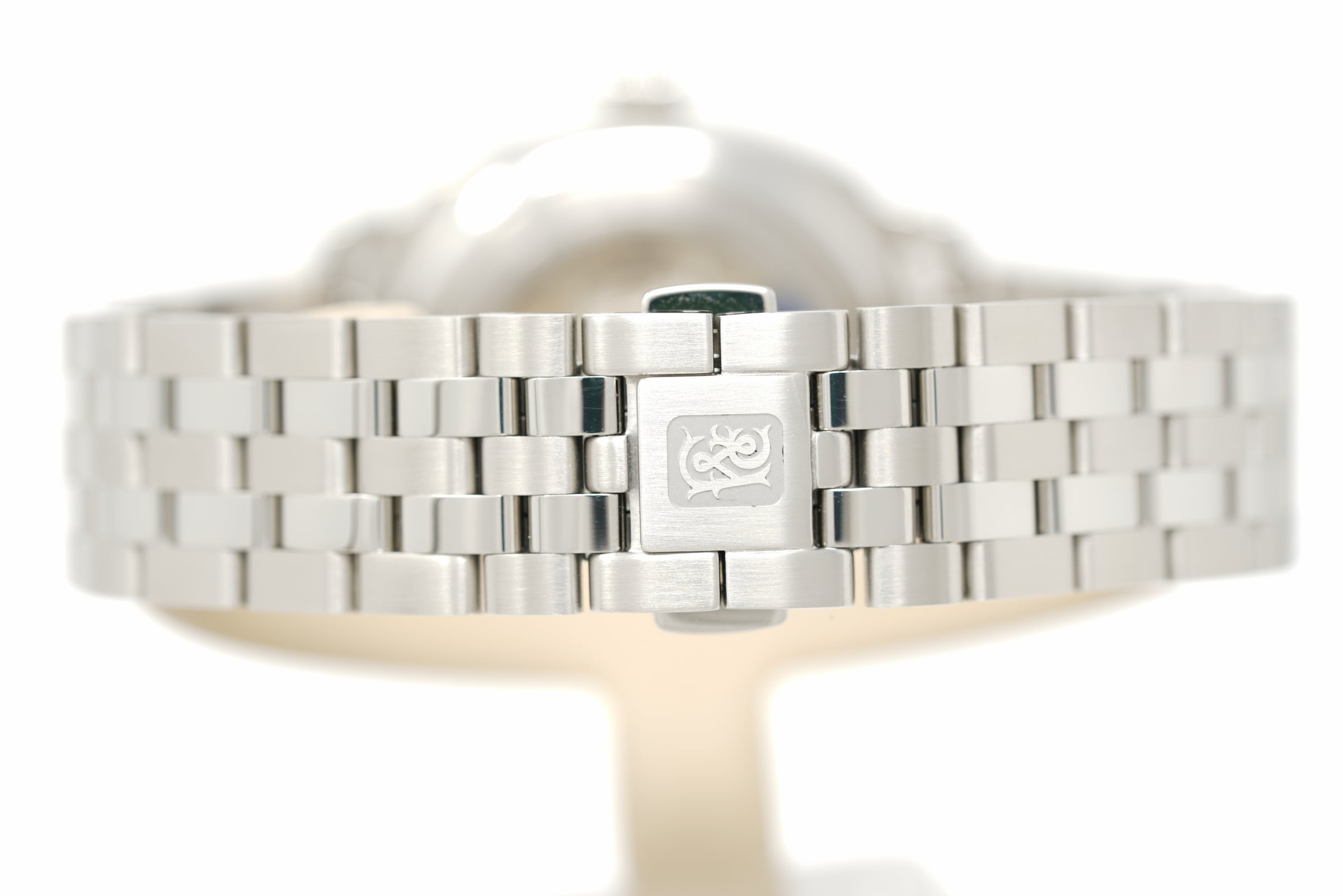 Pre-Owned Fears Brunswick 40.5 Jump Hour Coral Lacquer