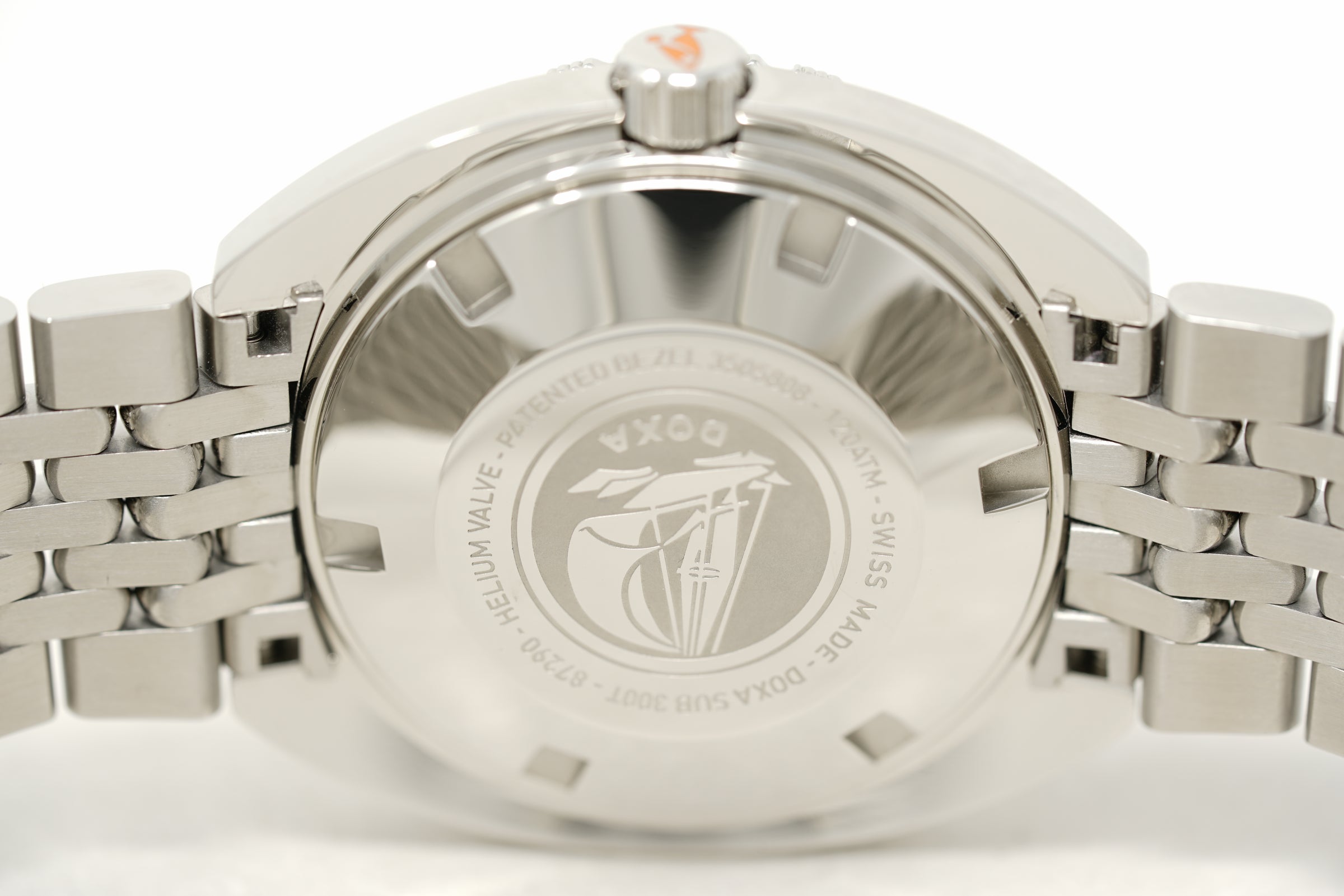 Pre-Owned Doxa SUB 300T Professional 840.10.351.10