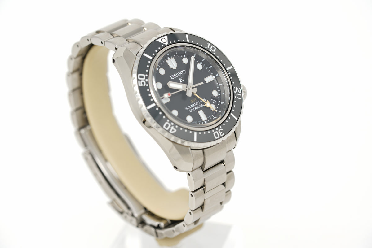 Pre-Owned Seiko Prospex 1968 Diver’s Modern Re-Interpretation GMT SPB383