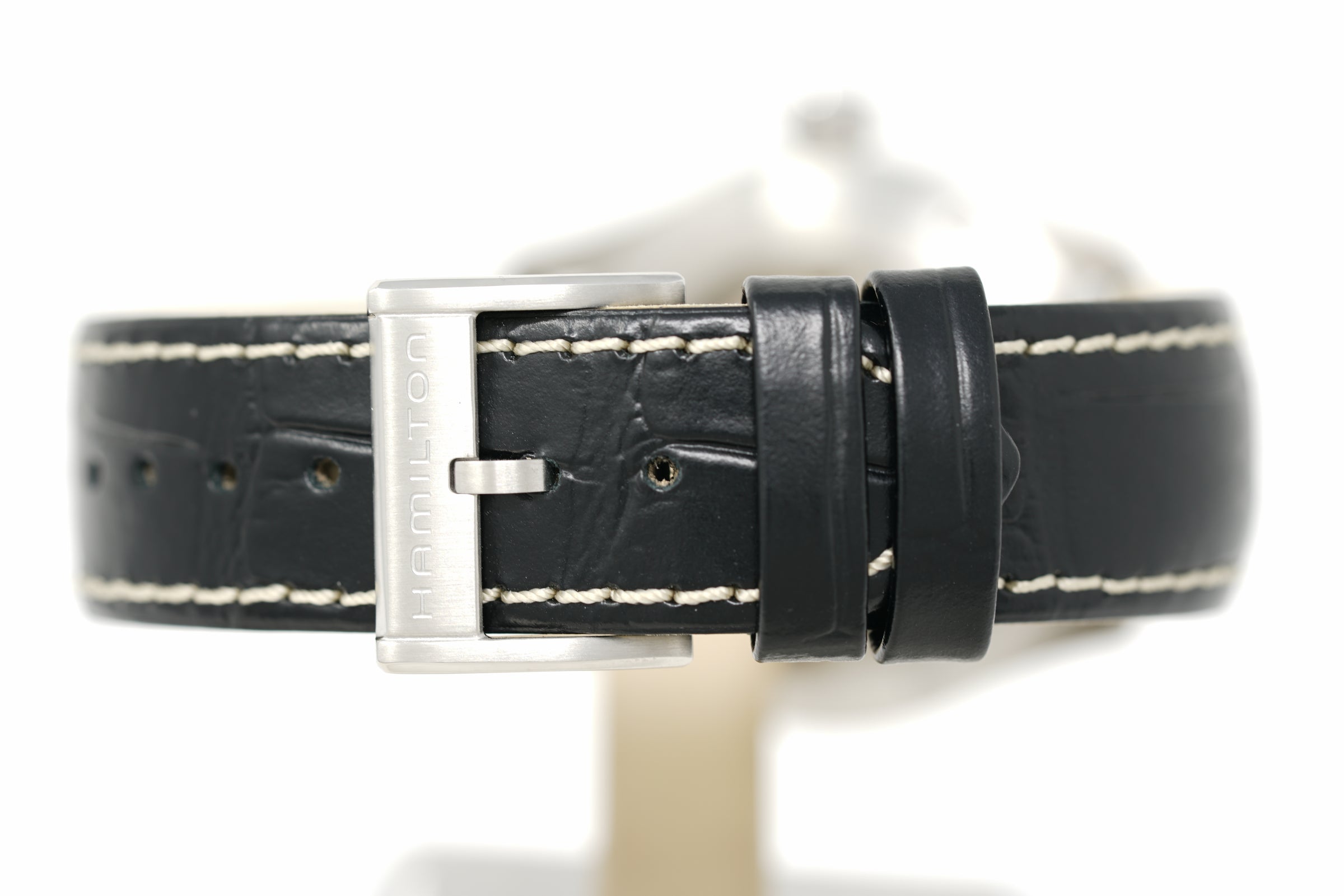 Pre-Owned Hamilton Khaki Field Murph 38mm White Dial H70405710