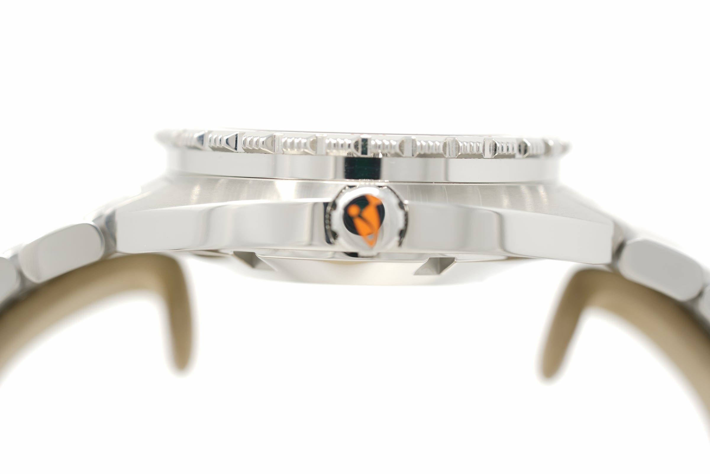 Pre-Owned Doxa SUB 300T Professional 840.10.351.10