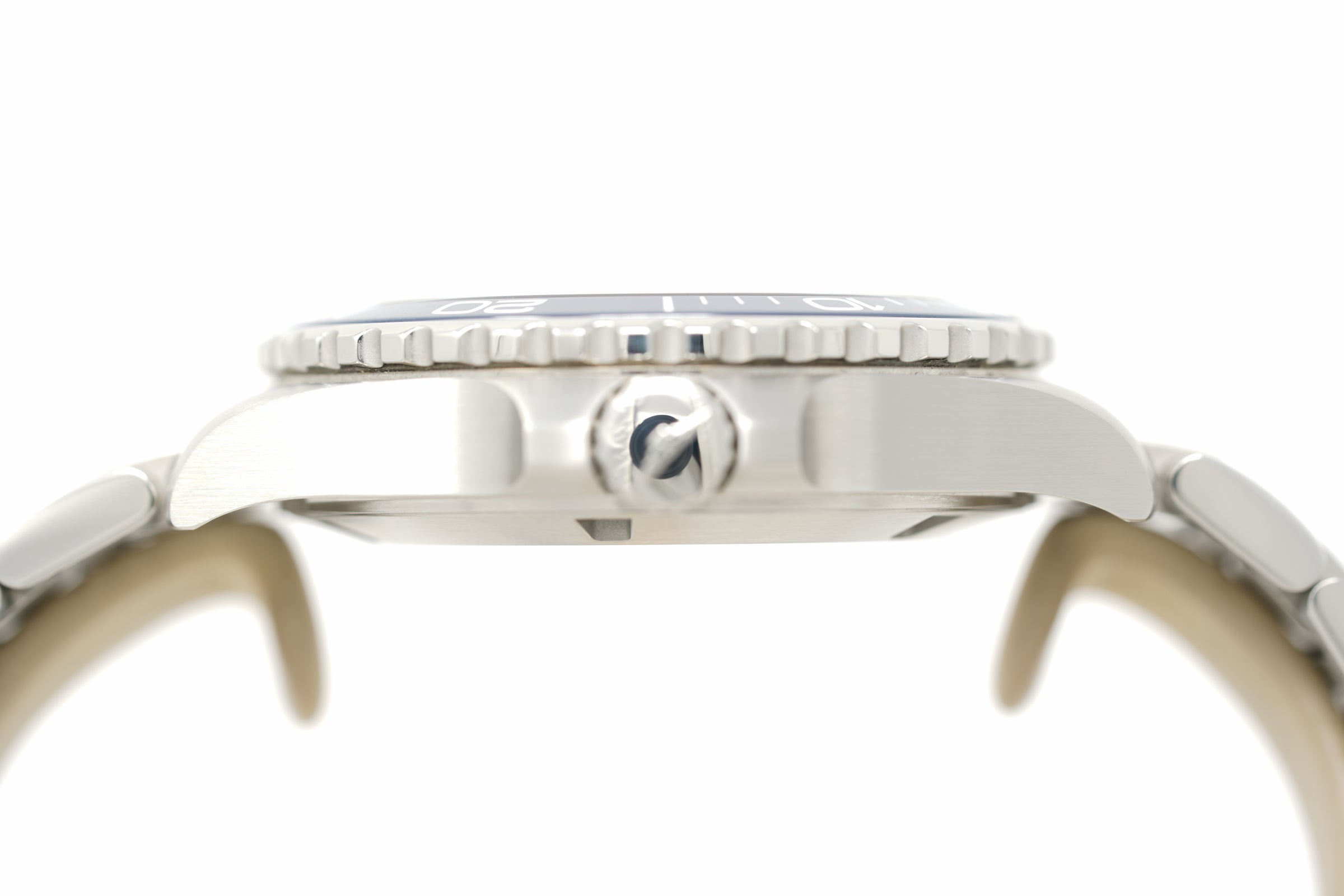 Pre-Owned Longines HydroConquest GMT L3.890.4.96.6
