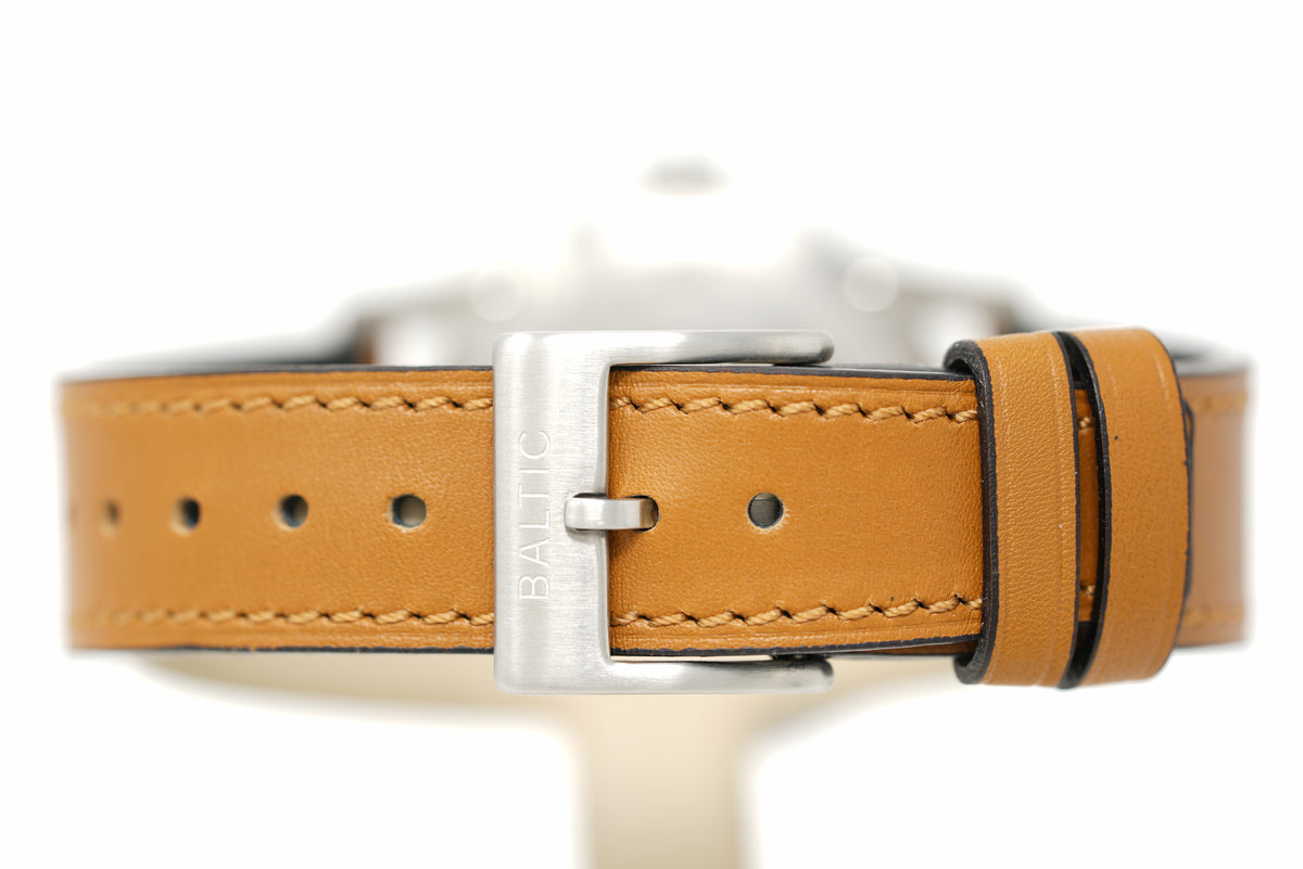 Pre-Owned Baltic Heures du Monde - Worldtimer - Tiger Eye