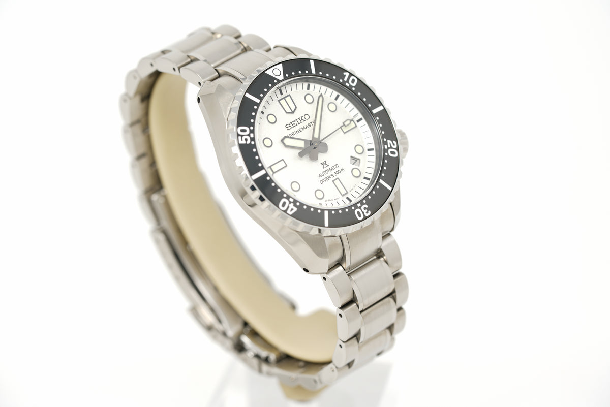 Pre-Owned Seiko Prospex Marinemaster 1968 Heritage Diver's SLA077